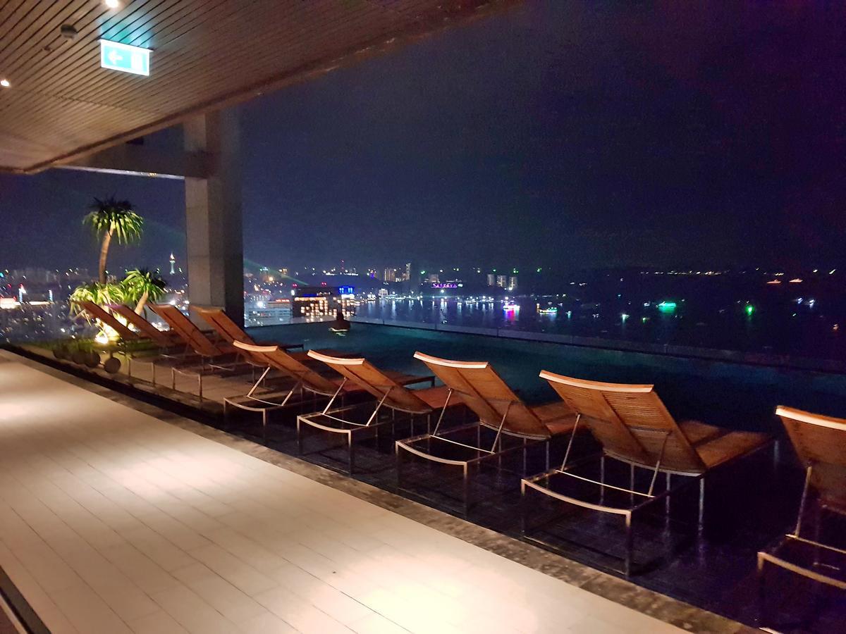 Centric Sea By Pattaya Holiday Landkreis Landkreis Bang Lamung Exterior foto