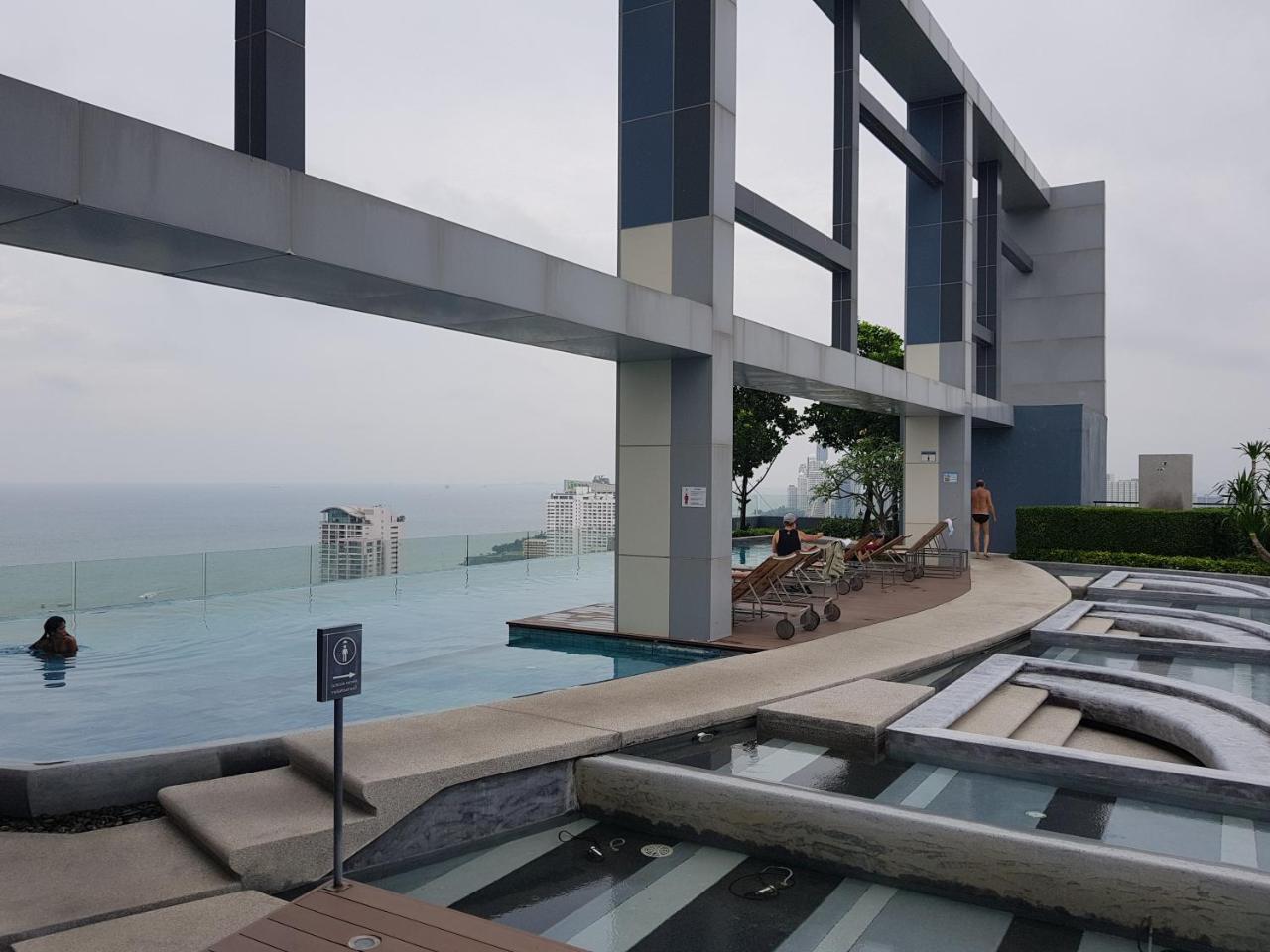 Centric Sea By Pattaya Holiday Landkreis Landkreis Bang Lamung Exterior foto